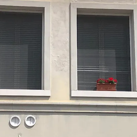 Casa Alba Chiara Con Posto Auto Coperto Διαμέρισμα Τεργέστη