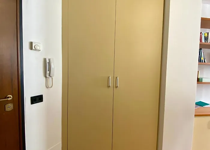 Casa Alba Chiara Con Posto Auto Coperto Διαμέρισμα *